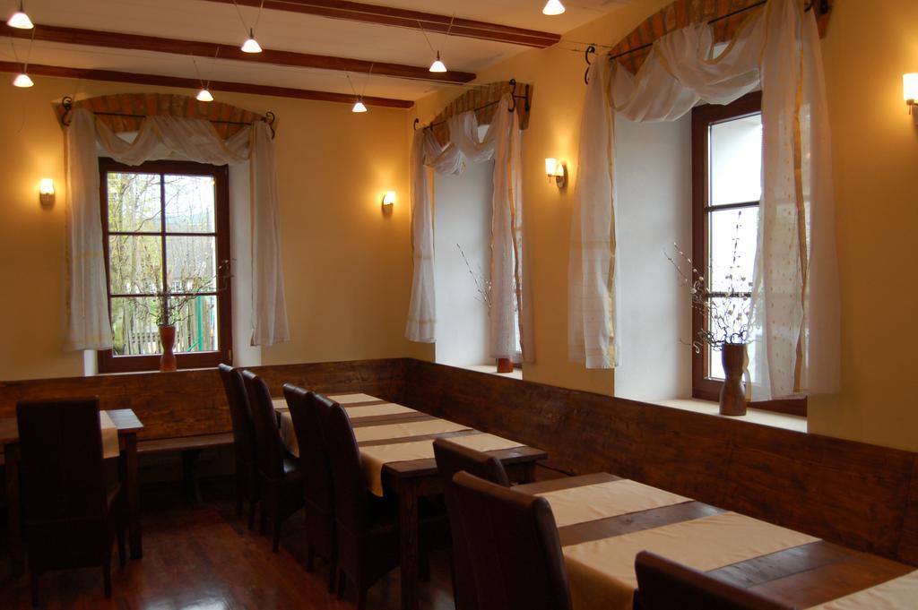 Rezydencja Terra Sudeta Bed and Breakfast Międzylesie Exteriör bild
